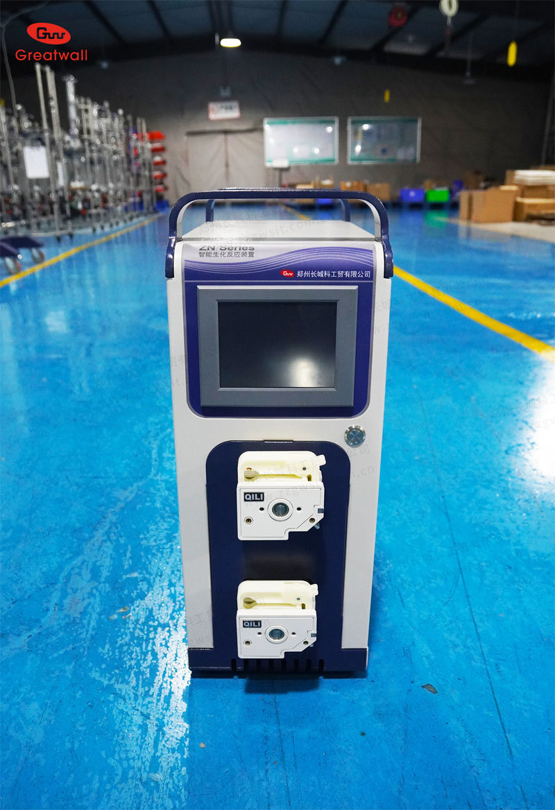 智能生化反应装置主视图